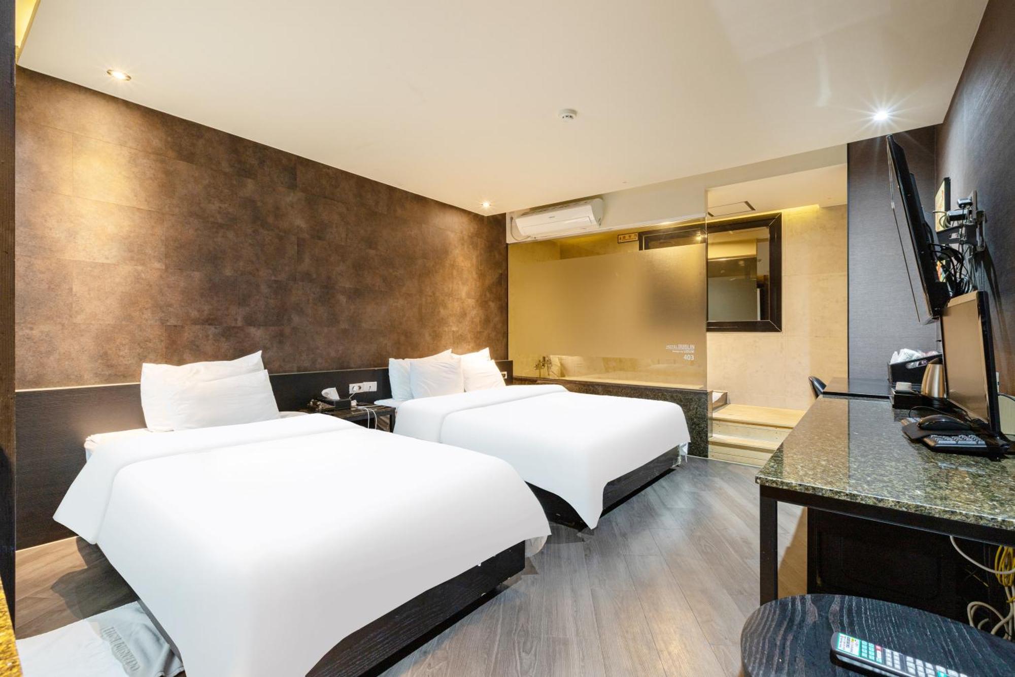 Dublin Hotel Пусан Екстериор снимка