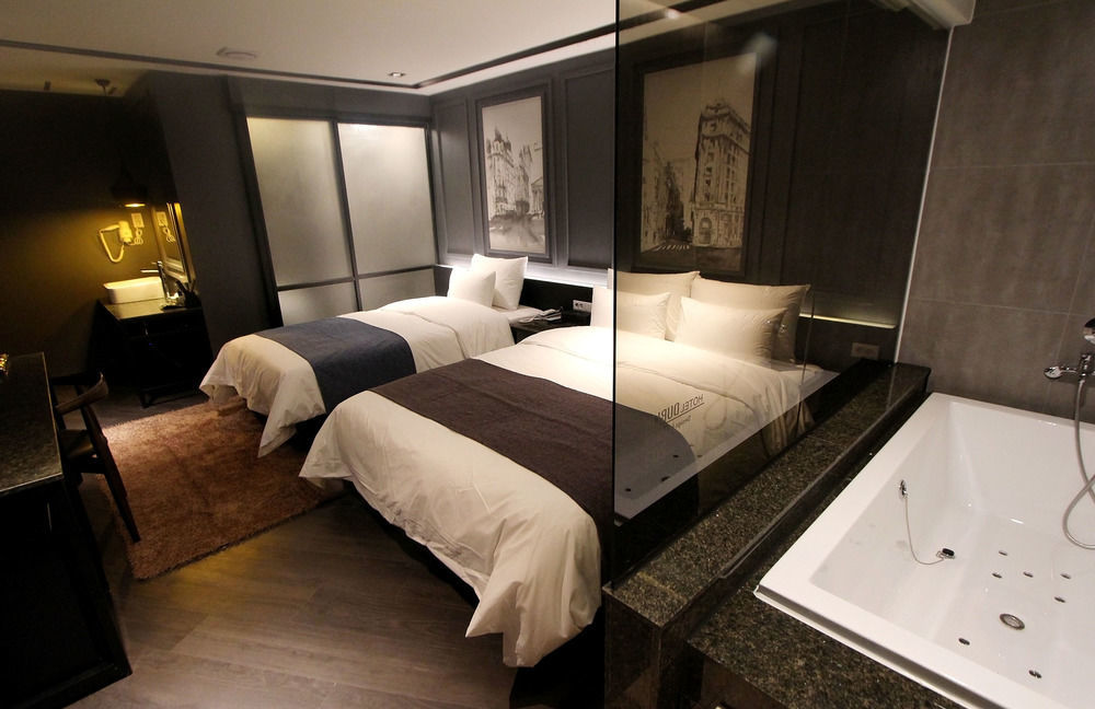 Dublin Hotel Пусан Екстериор снимка