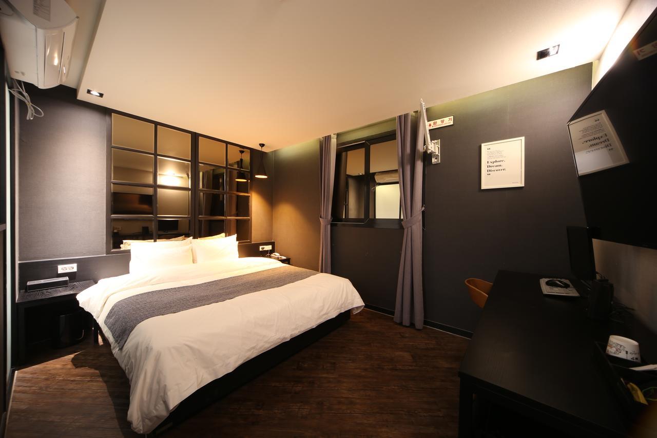 Dublin Hotel Пусан Екстериор снимка