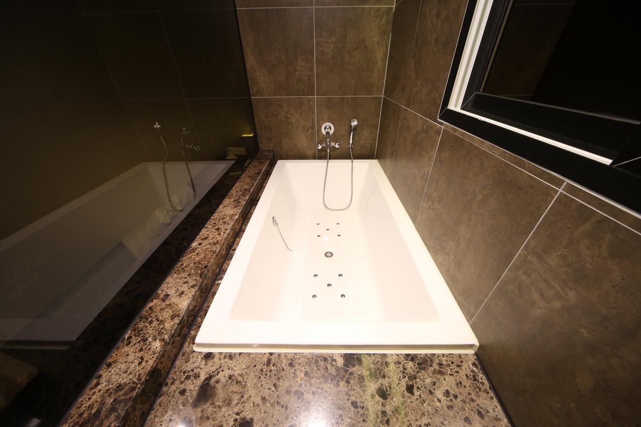 Dublin Hotel Пусан Екстериор снимка